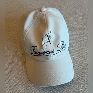 Jacquemus Paris Store Exclusive Baseball Cap – Cream Logo Hat